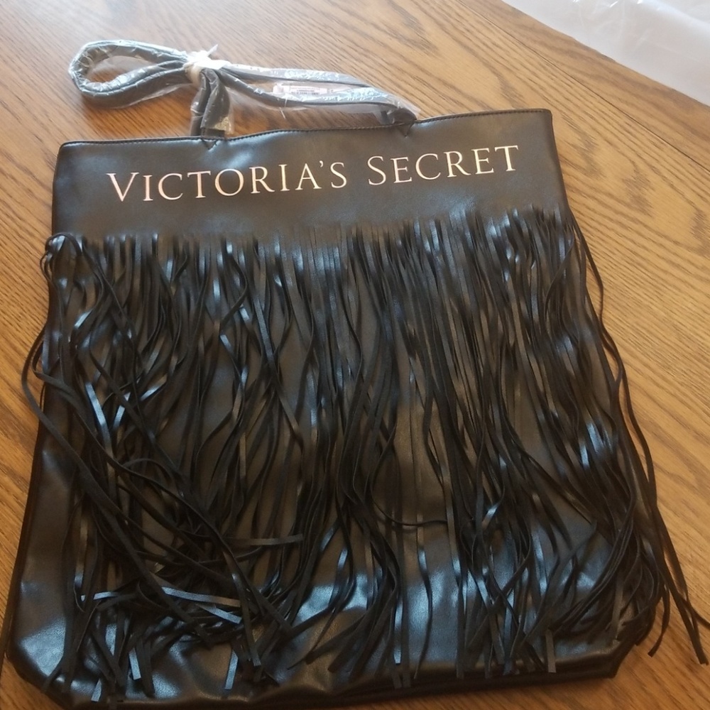 NWT VS fringe tote